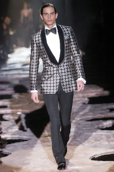 Look 37